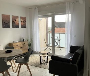 Location Appartement 2 pièces Meublé 39m² BRIGNAIS 69530 - Photo 1