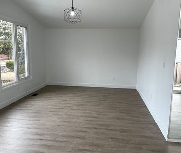 For Lease - 35 Karen Crescent, Hamilton, Ontario - Photo 2