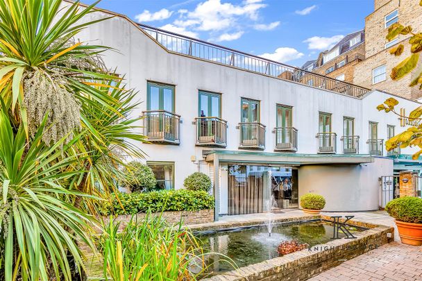 Brompton Place, Knightsbridge - Photo 1