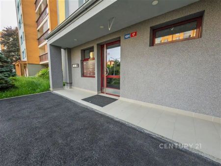 Pronájem bytu 2+1 s balkonem, Kopřivnice, ul. I. Šustaly. - Photo 3