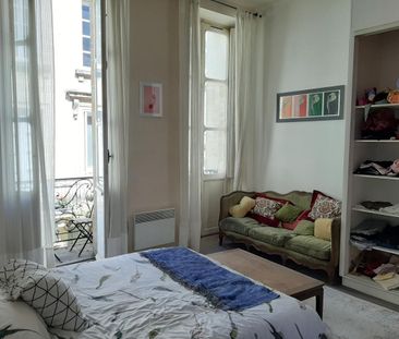 Location Appartement 2 pièces 50m² BORDEAUX 33000 - Photo 4