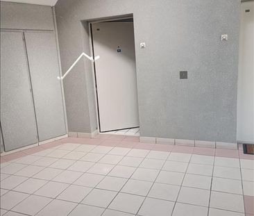 1 pièce - 30,75 m² - 2ème étage - Colocation non autorisée - Photo 4