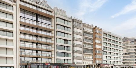 Appartement te huur in Knokke voor € 1.200 met 1 slaapkamer - Photo 2