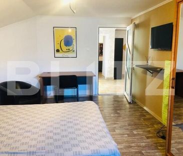 Apartament modern, 3 camere, 120 mp, curte proprie, loc de parcare privat - Photo 5