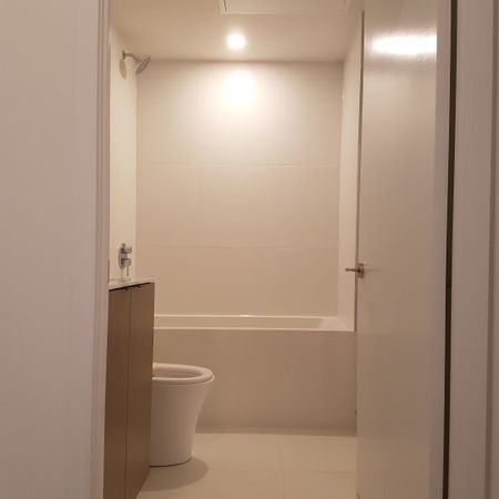 For Lease - 20 Edward Street Unit# 2420, Toronto, Ontario - Photo 4