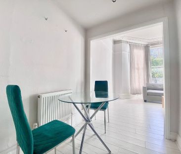 1 Bedroom Flat - Photo 5