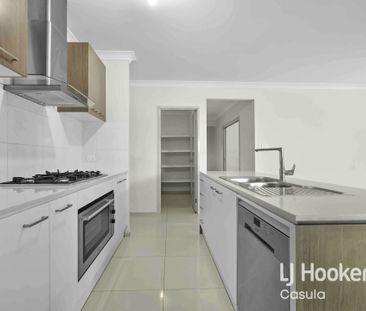 Large Family Home - Photo 2