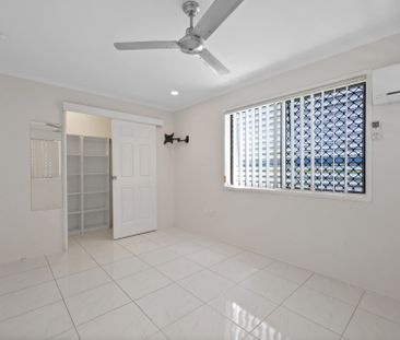 Family Home with Solar Efficiency & Side Access - Photo 4