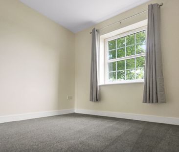 3 Champs Sur Marne, South Gloucestershire, Bradley Stoke, BS32 9BL - Photo 4