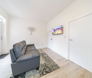 5 Bed Terraced House, Dombey Street, L8 - Photo 1