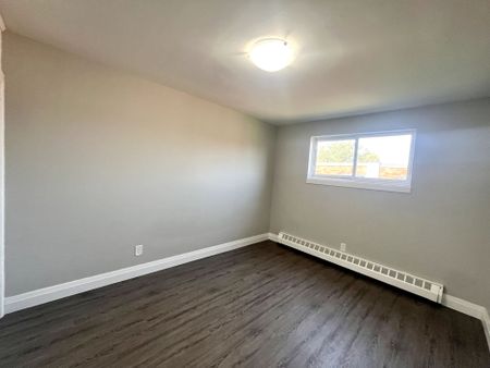 For Lease - 106 King Edward Avenue Unit# 11, London South, Ontario - Photo 4