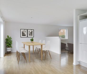 Moderne rækkehus i naturrige og børnevenlige omgivelser med kort af... - Photo 6