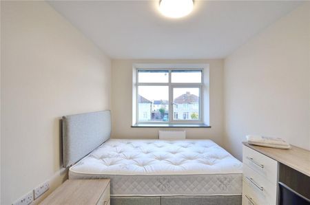 Filton Avenue, Filton - Photo 5