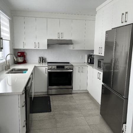 4½ moderne 2022 – dernier étage – 1er juin – Saint-Mathieu - Photo 4