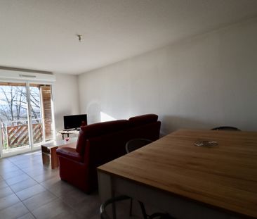 Location Appartement 2 pièces 46m² - Photo 2