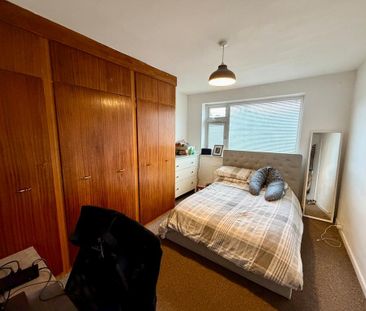 3 bedroom semi-detached house to rent - Photo 6