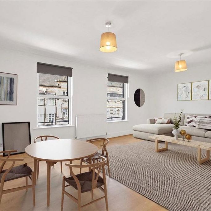 2 bedroom flat to rent - Photo 1