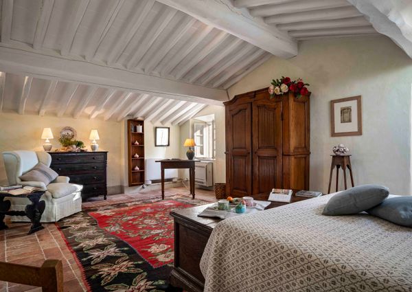 Villa Pulicara - A luxurious farmhouse in the Tuscan countryside