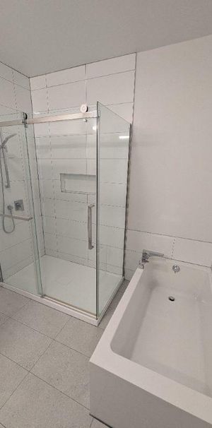 Superbe logement ensoleillé à louer Juin - JUILLET - Photo 1