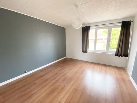 Location Appartement 55m² LENS 62300 - Photo 3