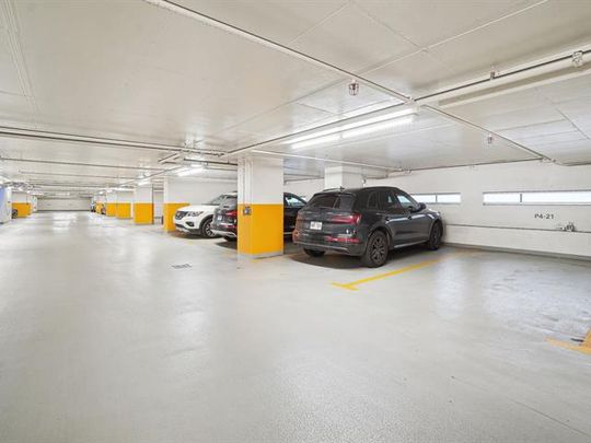 1288 Av. des Canadiens de Montréal - Photo 1