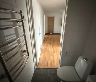 Hälsinggårdsvägen 18 B - Photo 3