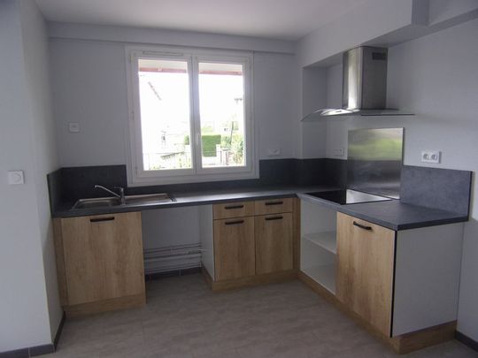 Location Maison 4 pièces 91m² MOISSAC 82200 - Photo 1