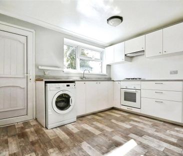 3 bedroom terraced house to rent - Photo 6