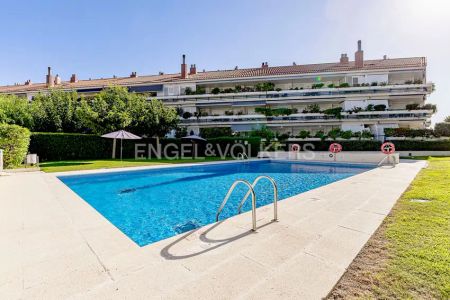 Alquiler de piso en Vinyet-Terramar-Can Pei-Can Girona - Photo 5