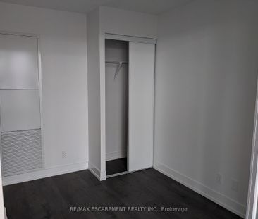 For Lease - 225 Veterans Drive Unit# 910, Brampton, Ontario - Photo 2