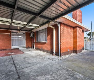 809 Heatherton Road, Springvale VIC 3171 - House For Rent | Domain - Photo 6