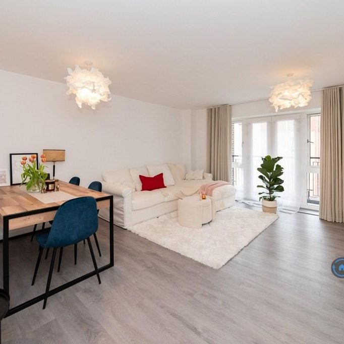 2 bedroom flat to rent - Photo 1