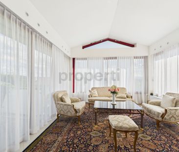 Vielseitiges 7-Zimmer-Einfamilienhaus in Widen (ideal für Wohnen un... - Photo 5