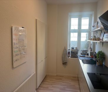 Rummelig 4-værelses lejlighed i hjertet af Aalborg - Foto 6