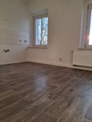 Single-Glück über den Dächern: Dein moderner Logenplatz in City-Nähe! - Photo 1