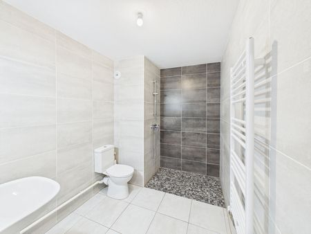 Location Appartement 2 pièces 48m² - Photo 4