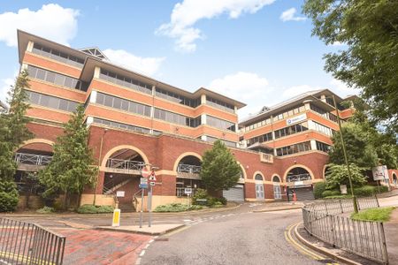 Studio to rent - Photo 5