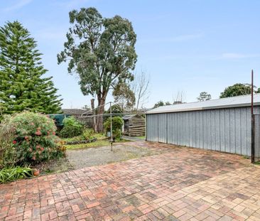 3 bedroom renovated and well-Presented Weatherboard Home - Photo 6