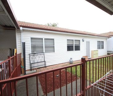 2 BEDROOM GRANNY FLAT - Photo 3