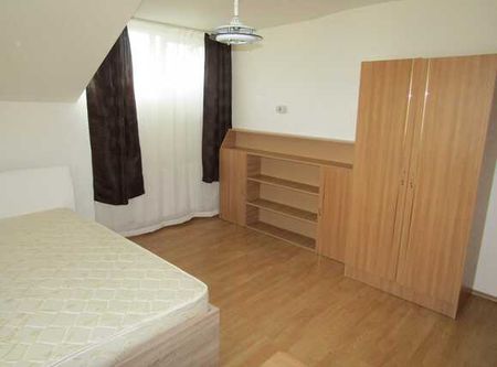 Apartament 2 camere, 54 mp, decomandat, garaj, zona strazii Mircea Eliade - Photo 3