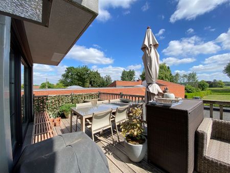 Mooi afgewerkt 2-slpk appartement te Kaprijke met 2 terrassen en ondergrondse staanplaats en berging - Photo 4