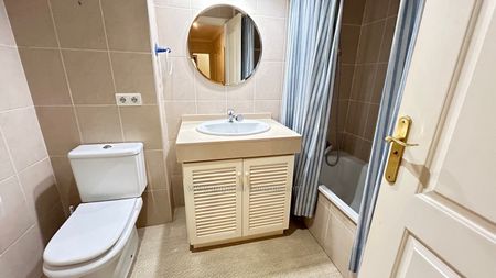 Bonito piso de 2 dormitorios en alquiler - Foto 5