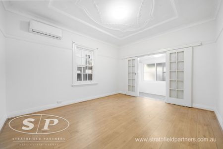 Three bedroom house for lease - Photo 3