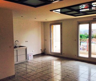 Appartement à louer 3 pièces • La Roquette-sur-Siagne - Photo 2