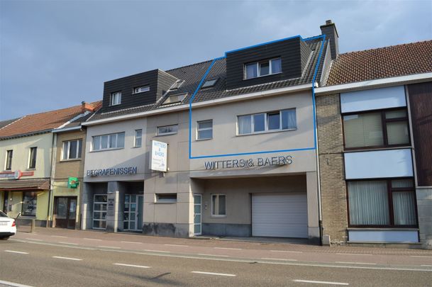 TE HUUR: Duplex-appartement met 3 slaapkamers in Heusden! - Foto 1