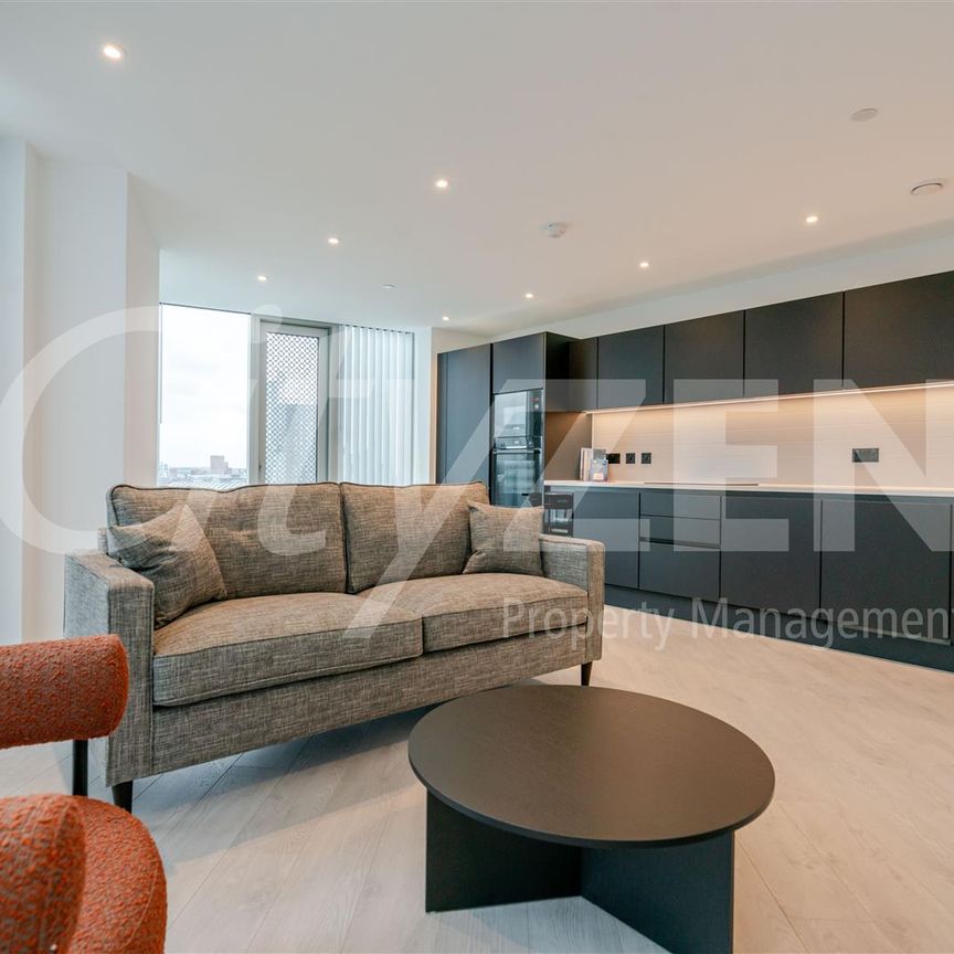 VISTA RIVER GARDENS, Trinity Way, Manchester - Photo 1