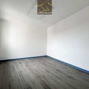 Location Appartement 3 pièces 59m² BRESSUIRE 79300 - Photo 2