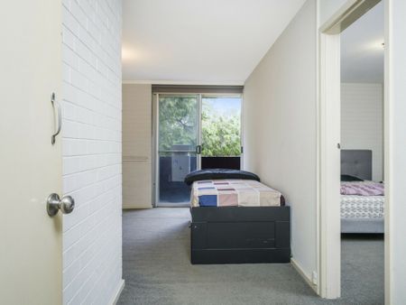 One bedroom apartment - Photo 5