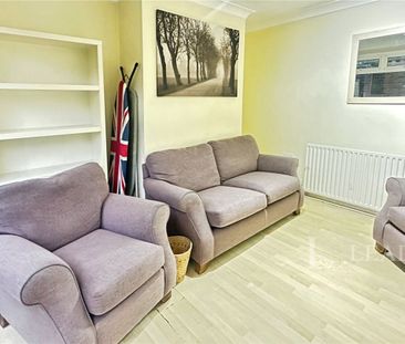 5 bedroom house to rent Brendon Avenue, Luton, Bedfordshire, LU2 - Photo 4