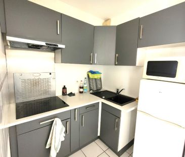 Location Appartement 29m² CALAIS 62100 - Photo 4